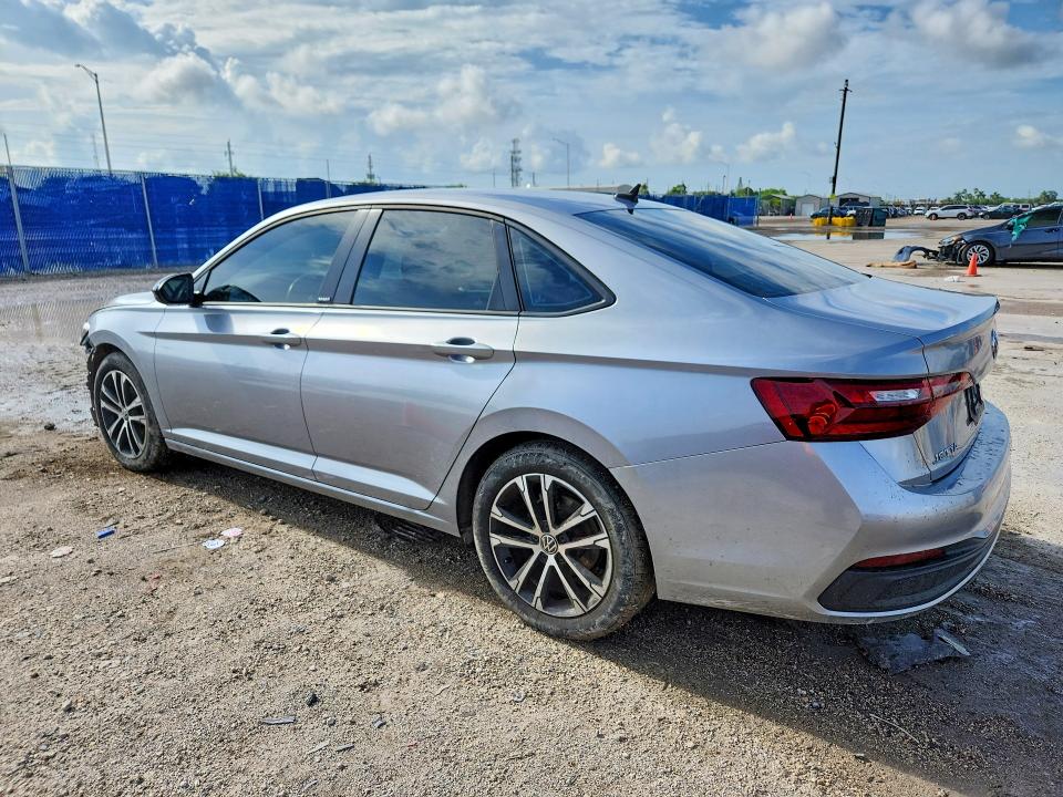 Продажа на аукционе авто 2024 Volkswagen Jetta, vin: 3VWBM7BU6RM037275, номер лота: 61232756