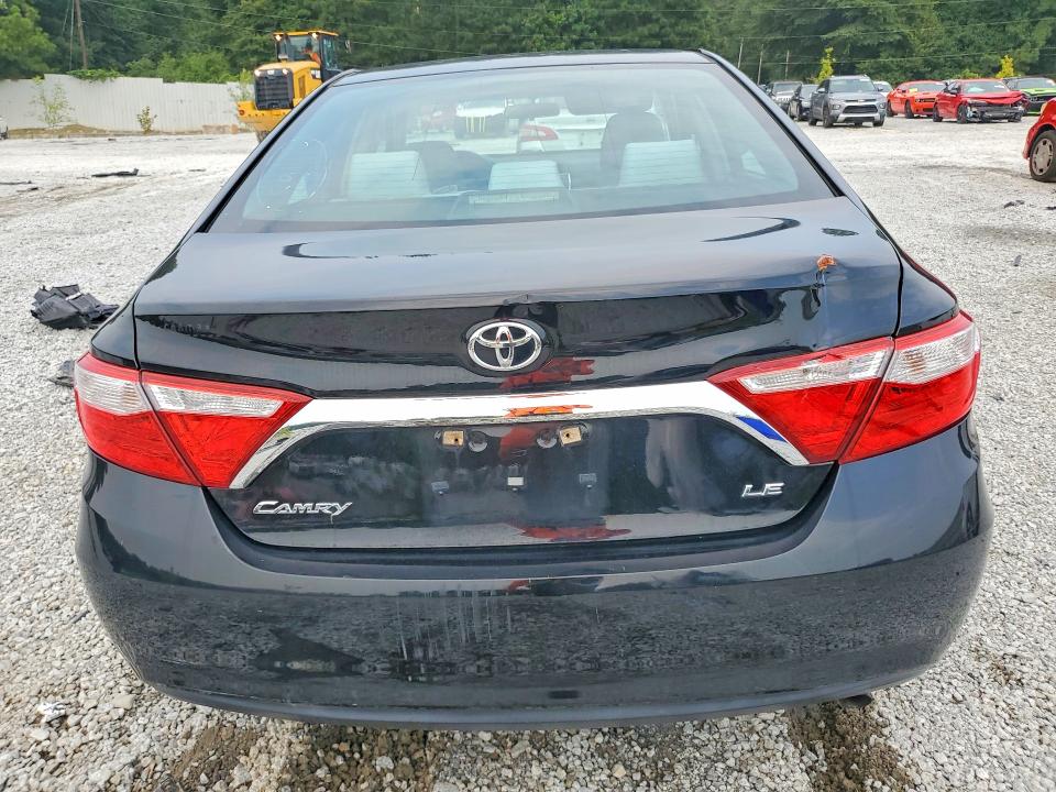 63307196 :رقم المزاد ، 4T1BF1FK2GU156979 vin ، 2016 Toyota Camry مزاد بيع