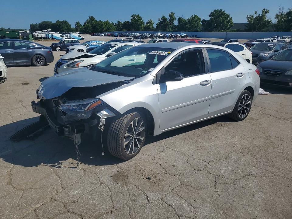Auction sale of the 2018 Toyota Corolla, vin: 5YFBURHE8JP793850, lot number: 61494056