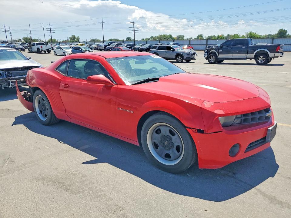 2013 Chevrolet Camaro მანქანა იყიდება აუქციონზე, vin: 2G1FA1E37D9215928, აუქციონის ნომერი: 59615376