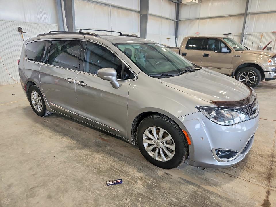 Продаж на аукціоні авто 2017 Chrysler Pacifica, vin: 2C4RC1BG8HR794309, номер лоту: 62794586