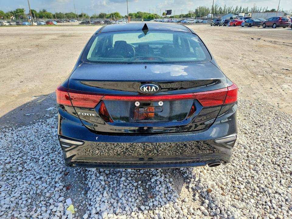 Продажа на аукционе авто 2021 Kia Forte, vin: 3KPF24AD0ME346561, номер лота: 61724246