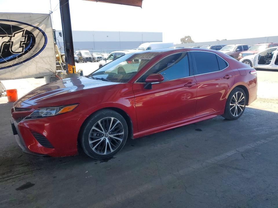 2020 Toyota Camry მანქანა იყიდება აუქციონზე, vin: 4T1M11AK2LU373473, აუქციონის ნომერი: 60622826