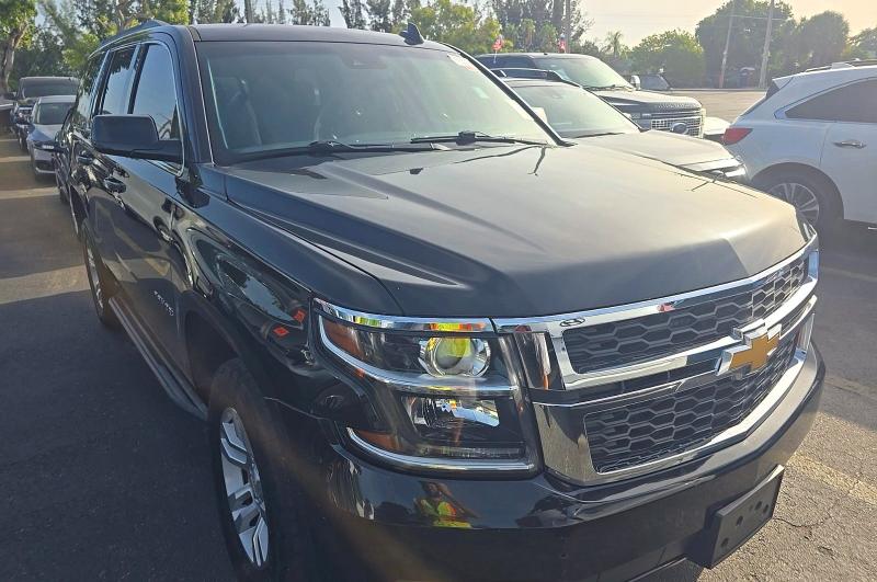 61905626 :رقم المزاد ، 1GNSKBKC0LR111239 vin ، 2020 Chevrolet Tahoe مزاد بيع