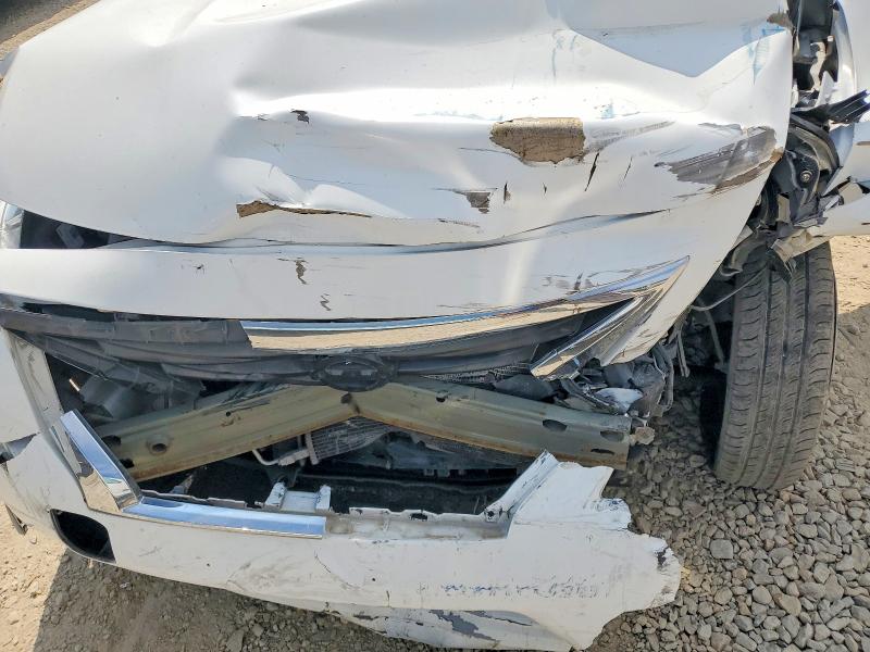 61742206 :رقم المزاد ، 3N1CN7AP4JL843273 vin ، 2018 Nissan Versa مزاد بيع