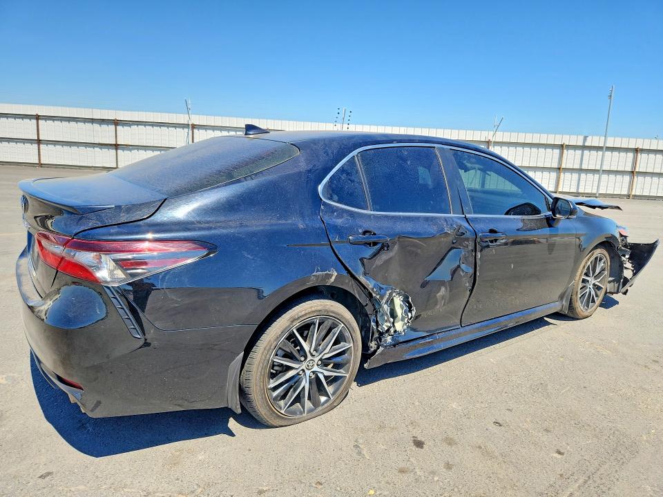 Продаж на аукціоні авто 2023 Toyota Camry, vin: 4T1G11AK2PU783418, номер лоту: 60520006
