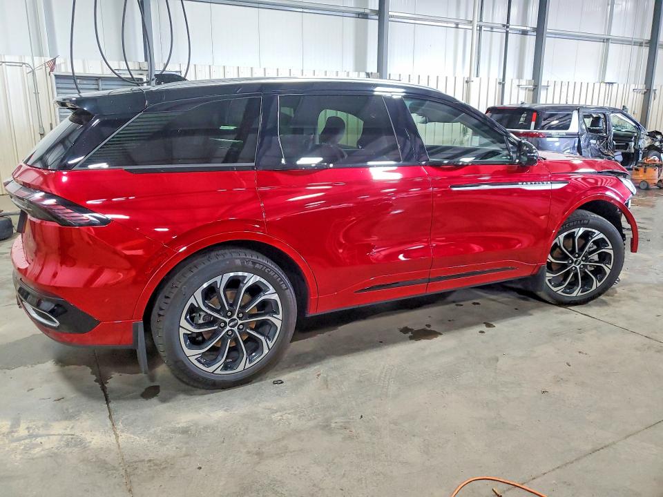 60185596 :رقم المزاد ، 5LMPJ8KA7SJ972796 vin ، 2025 Lincoln Nautilus مزاد بيع