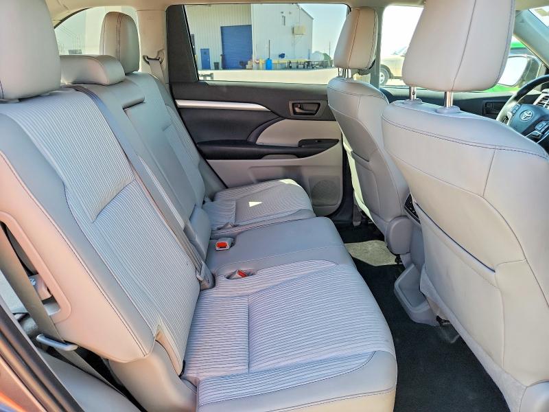 Продажа на аукционе авто 2019 Toyota Highlander, vin: 5TDZZRFH9KS367476, номер лота: 59401646