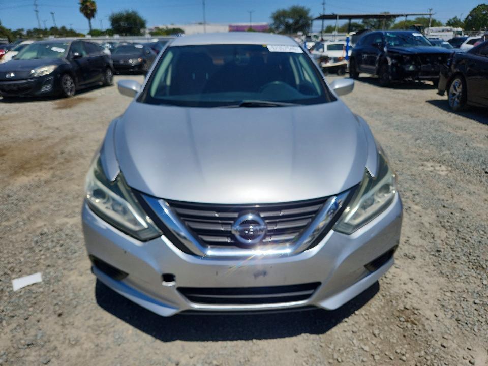 Продаж на аукціоні авто 2016 Nissan Altima, vin: 1N4AL3APXGC167909, номер лоту: 62352546