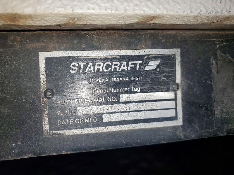 60208296 :رقم المزاد ، 1SAAS01E4N1CC1054 vin ، 1992 Starcraft Meteorite مزاد بيع