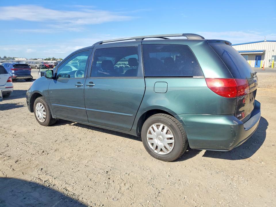 60628906 :رقم المزاد ، 5TDZA23C84S210287 vin ، 2004 Toyt Sienna مزاد بيع