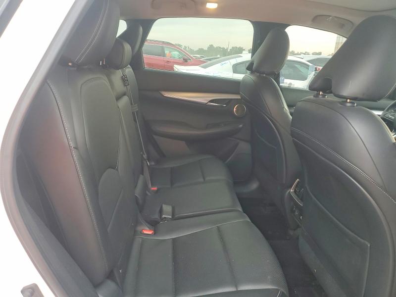 63161106 :رقم المزاد ، 3PCAJ5M30KF109470 vin ، 2019 Infiniti Qx50 مزاد بيع