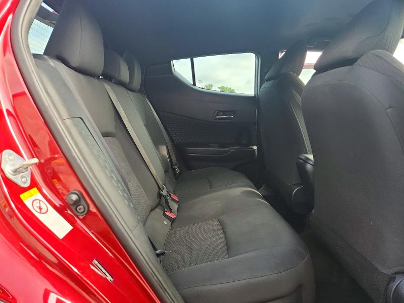 63215526 :رقم المزاد ، NMTKHMBX7KR069561 vin ، 2019 Toyota C-hr مزاد بيع