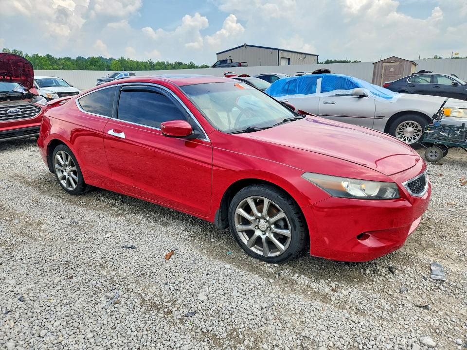 60173556 :رقم المزاد ، 1HGCS12878A014825 vin ، 2008 Honda Accord مزاد بيع