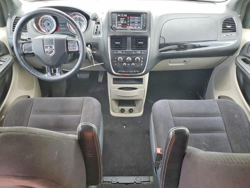 61206256 :رقم المزاد ، 2C4RDGBG8ER274607 vin ، 2014 Dodge Grand Caravan مزاد بيع