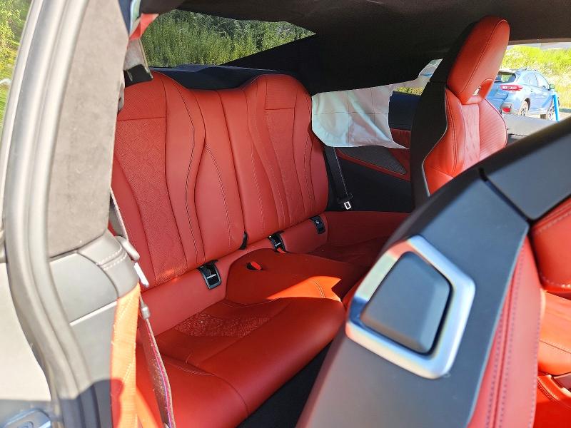 Продажа на аукционе авто 2022 Bmw M8, vin: WBSAE0C07NCJ77306, номер лота: 63143196