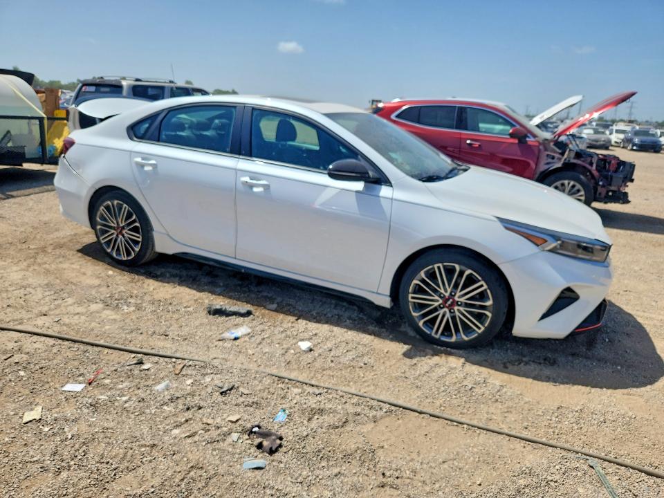 2022 Kia Forte მანქანა იყიდება აუქციონზე, vin: 3KPF44AC8NE479099, აუქციონის ნომერი: 59121526