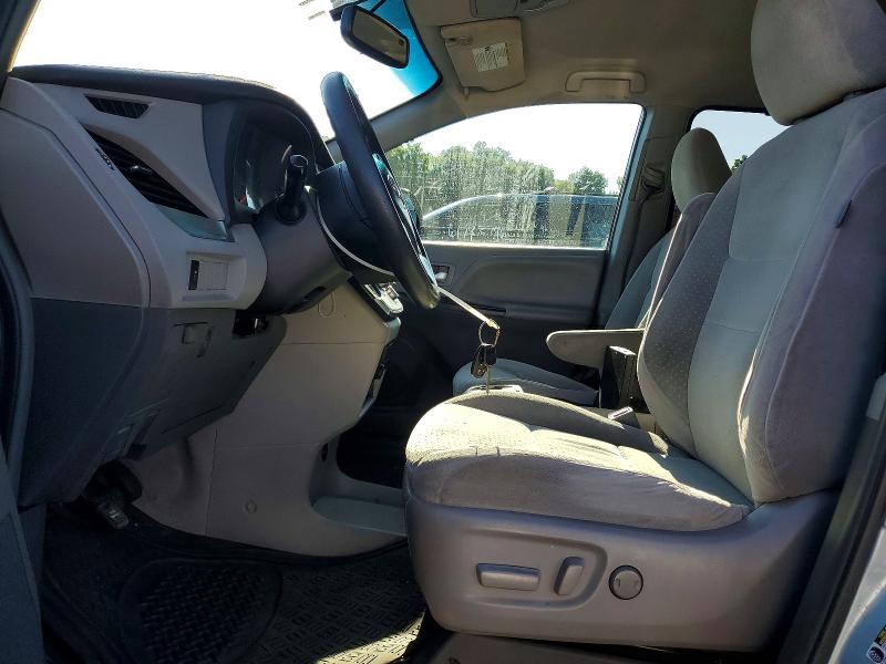 Продажа на аукционе авто 2006 Chrysler Town & Country, vin: 2A4GP54L76R869019, номер лота: 61792746