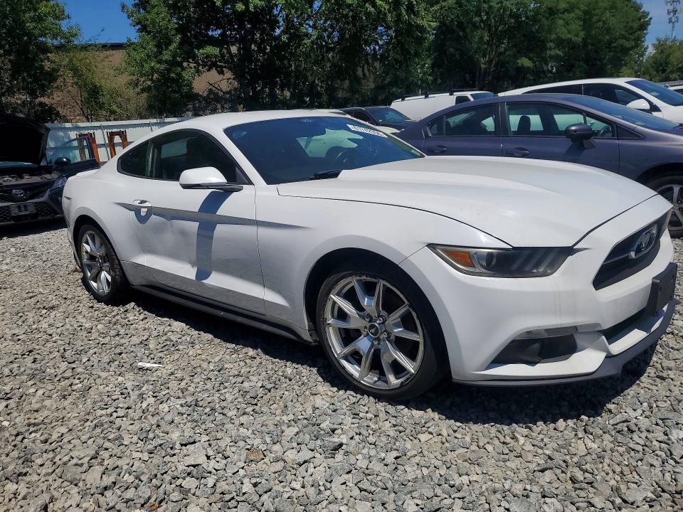 61742956 :رقم المزاد ، 1FA6P8TH1F5310679 vin ، 2015 Ford Mustang مزاد بيع