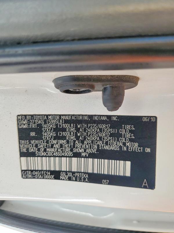63141186 :رقم المزاد ، 5TDKK3DC4BS049095 vin ، 2011 Toyota Sienna مزاد بيع