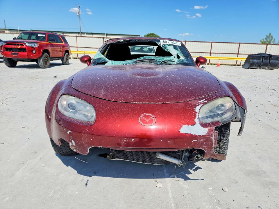 60179306 :رقم المزاد ، JM1NC25F560100450 vin ، 2006 Mazda Mx-5 Miata مزاد بيع