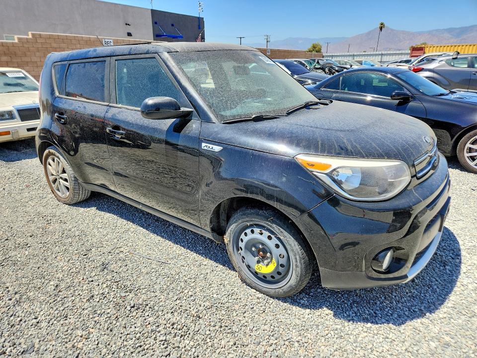 Продаж на аукціоні авто 2017 Kia Soul, vin: KNDJP3A59H7424744, номер лоту: 63422176