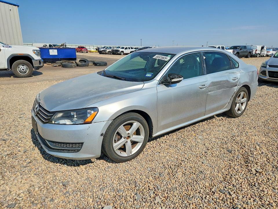 58325826 :رقم المزاد ، 1VWBP7A38CC048089 vin ، 2012 Volkswagen Passat مزاد بيع