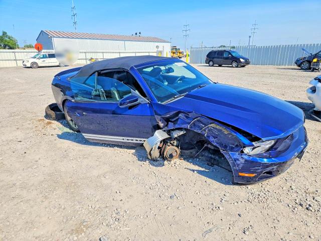 61031606 :رقم المزاد ، 1ZVBP8EN0A5118848 vin ، 2010 Ford Mustang مزاد بيع