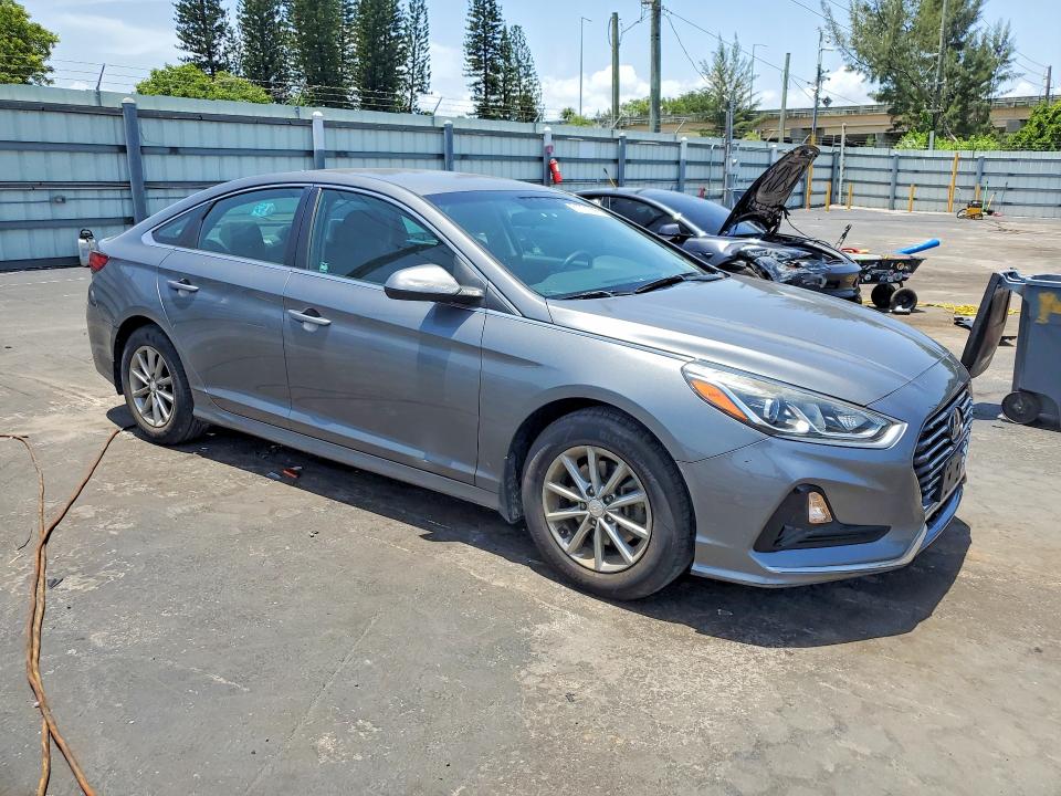 61231956 :رقم المزاد ، 5NPE24AF5KH811325 vin ، 2019 Hyundai Sonata مزاد بيع