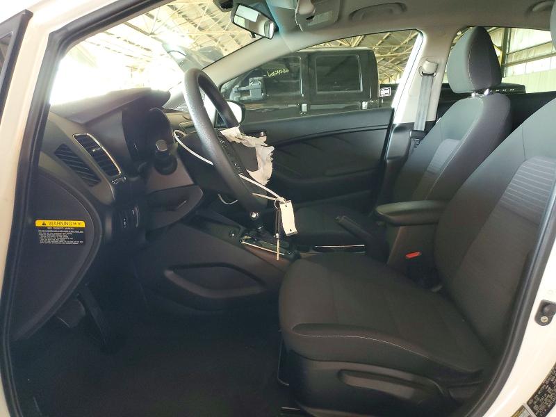 2018 Kia Forte მანქანა იყიდება აუქციონზე, vin: 3KPFL4A70JE263697, აუქციონის ნომერი: 60140356
