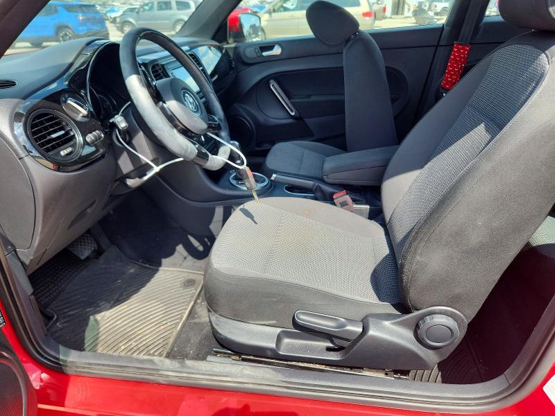 Продажа на аукционе авто 2019 Volkswagen Beetle, vin: 3VWFD7AT4KM710810, номер лота: 63383866