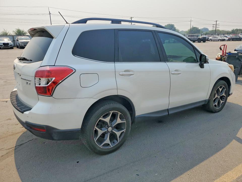 63231306 :رقم المزاد ، JF2SJGMCXEH479802 vin ، 2014 Subaru Forester مزاد بيع