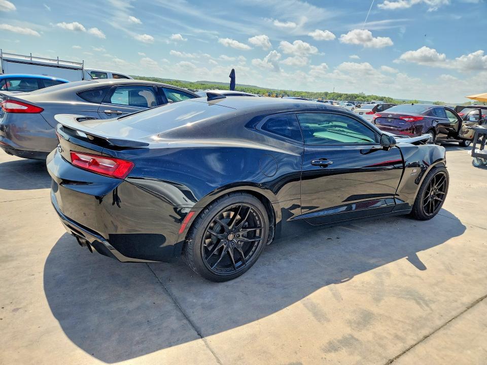 Продаж на аукціоні авто 2018 Chevrolet Camaro, vin: 1G1FH1R73J0100581, номер лоту: 60811746