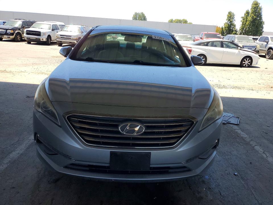 2015 Hyundai Sonata მანქანა იყიდება აუქციონზე, vin: 5NPE24AA3FH115654, აუქციონის ნომერი: 61583176