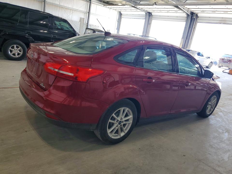 2015 Ford Focus მანქანა იყიდება აუქციონზე, vin: 1FADP3F26FL374875, აუქციონის ნომერი: 60255256