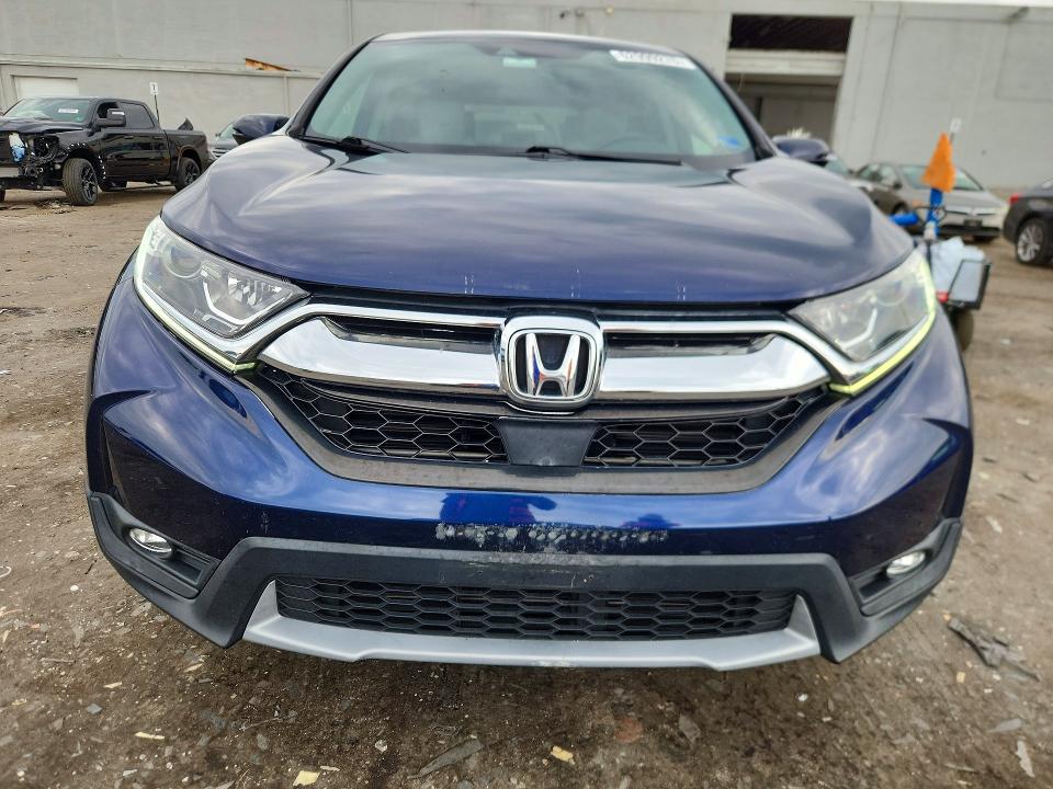 Продаж на аукціоні авто 2018 Honda Cr-v, vin: 7FARW1H58JE053581, номер лоту: 62999276