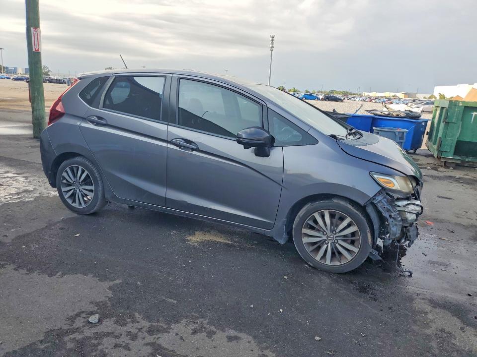 Продажа на аукционе авто 2015 Honda Fit, vin: 3HGGK5H80FM772182, номер лота: 62829676