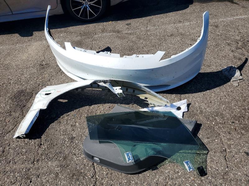 Продаж на аукціоні авто 2025 Tesla Model 3, vin: 5YJ3E1EA5SF072046, номер лоту: 60890806