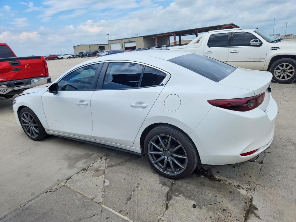 Продажа на аукционе авто 2019 Mazda 3, vin: JM1BPBAM7K1118786, номер лота: 60033936