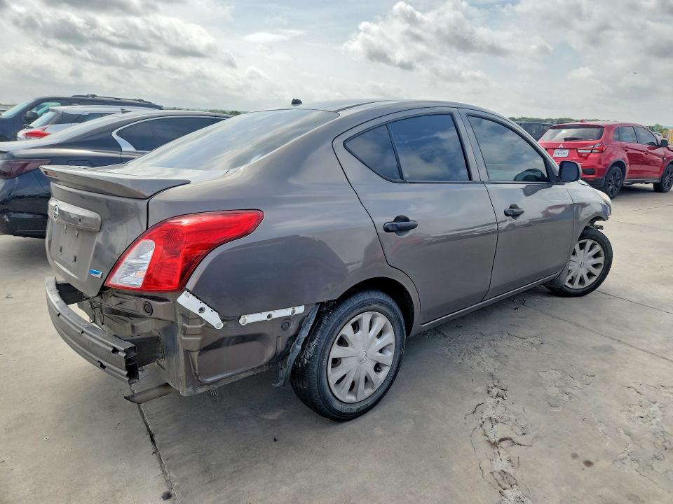 2015 Nissan Versa მანქანა იყიდება აუქციონზე, vin: 3N1CN7AP5FL859764, აუქციონის ნომერი: 60918556