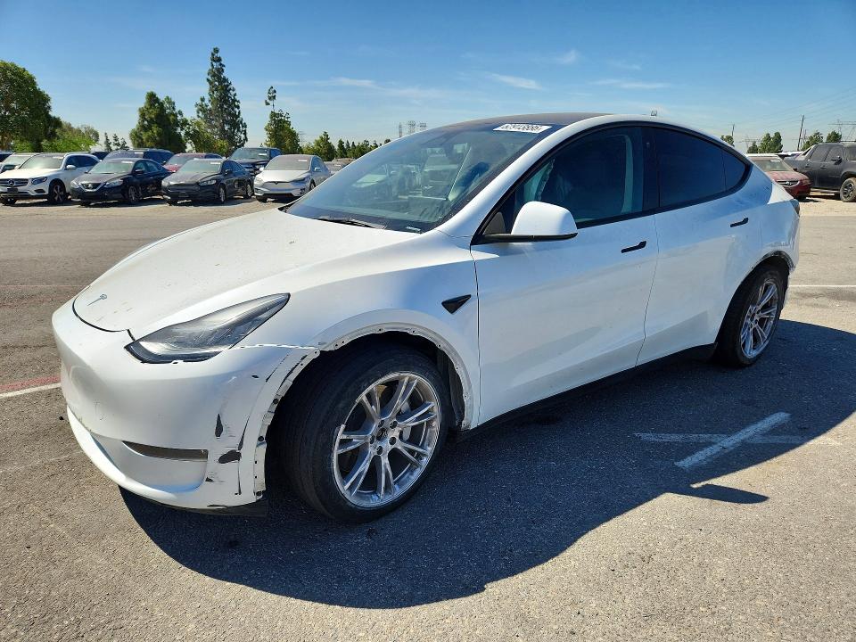 62913886 :رقم المزاد ، 7SAYGDEE4PA129350 vin ، 2023 Tesla Model Y مزاد بيع