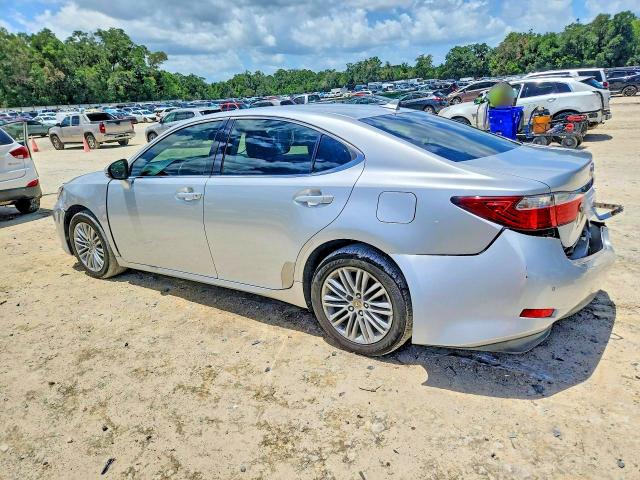 2013 Lexus Es მანქანა იყიდება აუქციონზე, vin: JTHBK1GG1D2072068, აუქციონის ნომერი: 61117586