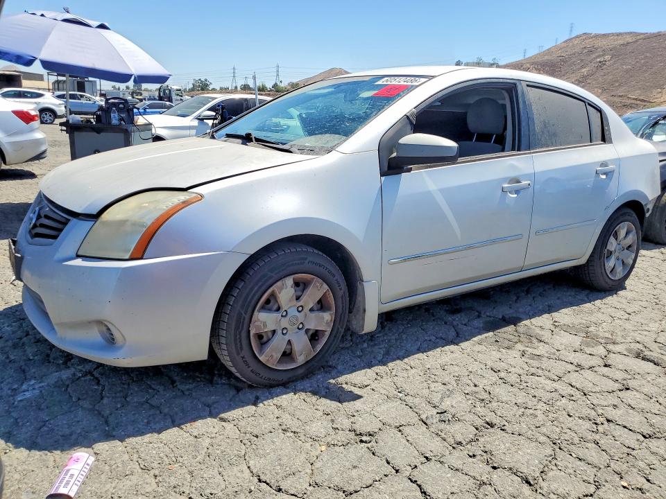 60512486 :رقم المزاد ، 3N1AB6AP1AL726468 vin ، 2010 Nissan Sentra مزاد بيع