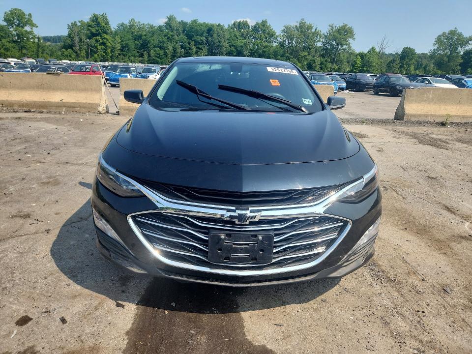 Продажа на аукционе авто 2022 Chevrolet Malibu, vin: 1G1ZD5ST8NF170040, номер лота: 62522766
