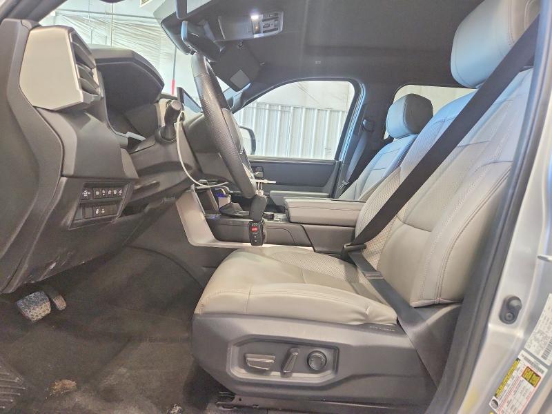 62767106 :رقم المزاد ، 5TFWA5DB0SX271456 vin ، 2025 Toyota Tundra مزاد بيع
