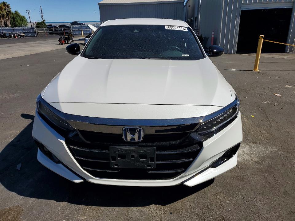 2022 Honda Accord მანქანა იყიდება აუქციონზე, vin: 1HGCV3F27NA004588, აუქციონის ნომერი: 60091176