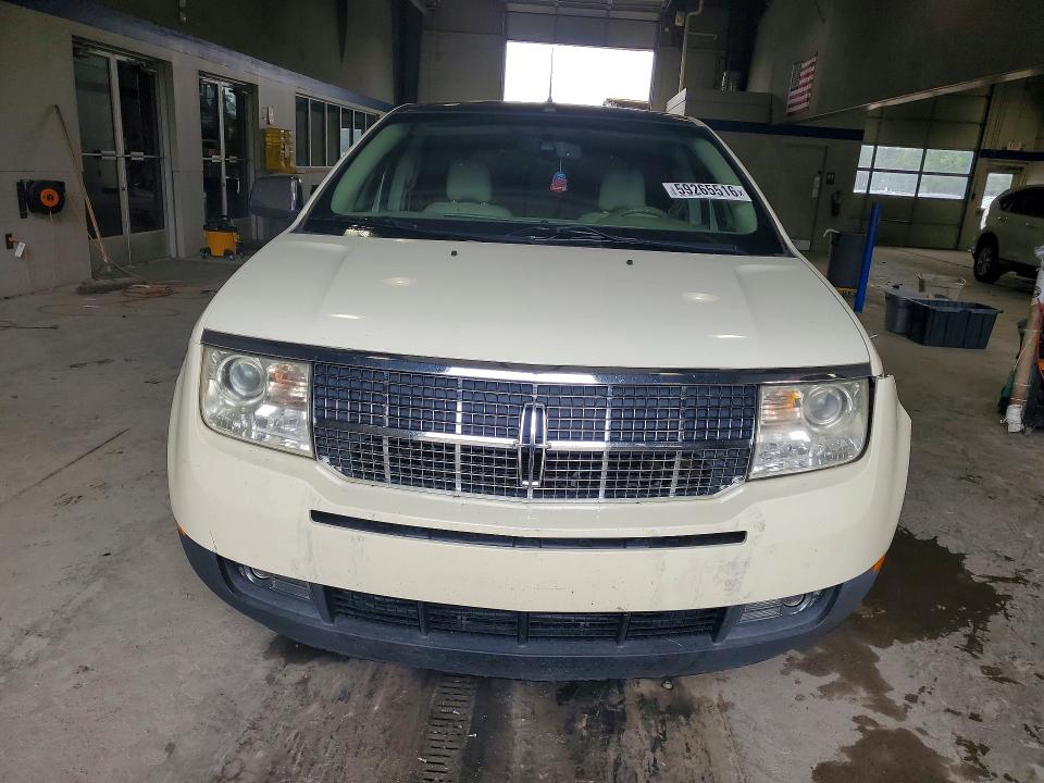 59265516 :رقم المزاد ، 2LMDU88C17BJ09918 vin ، 2007 Lincoln Mkx مزاد بيع
