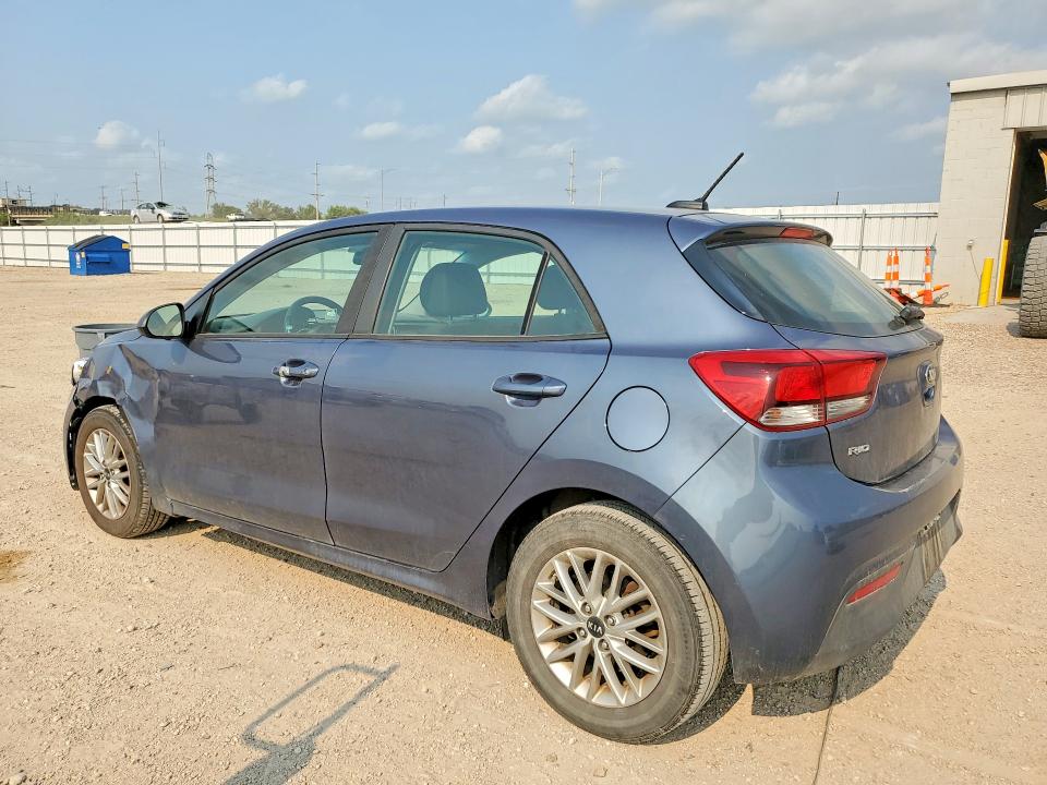 2018 Kia Rio მანქანა იყიდება აუქციონზე, vin: 3KPA35AB1JE064064, აუქციონის ნომერი: 61592186