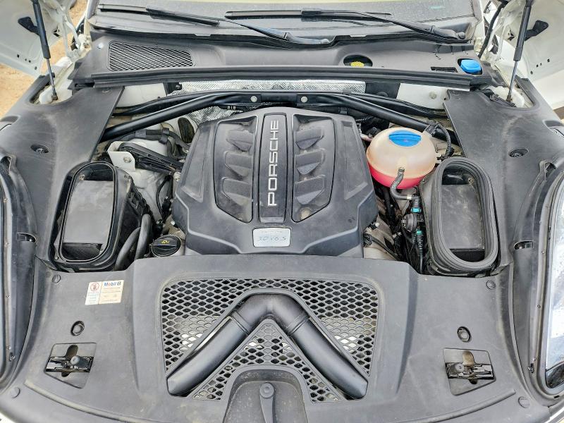 2015 Porsche Macan მანქანა იყიდება აუქციონზე, vin: WP1AB2A59FLB55396, აუქციონის ნომერი: 59985996