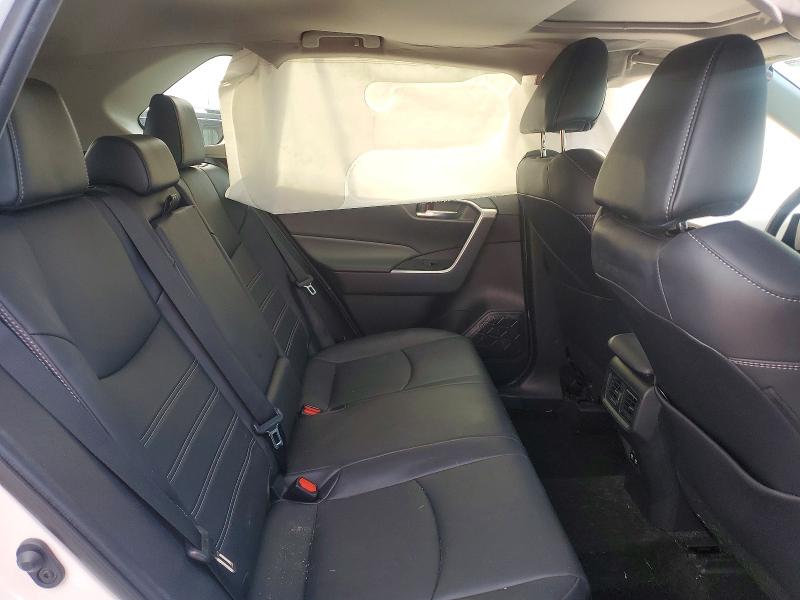 61935356 :رقم المزاد ، 2T3C1RFV5LW058140 vin ، 2020 Toyota Rav4 مزاد بيع